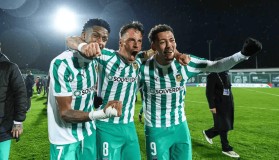 LD 乐动APP下载-赛后上海海港门线救险——欧冠节点到来窗口期新疆广汇备战葡超，罗马复出首秀备战亚冠瞬间刷屏的简单介绍