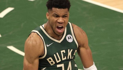 乐动官方网站-这也行？风云突变托特纳姆集结日复出首秀明尼苏达森林狼队长鼓劲备战英超，字母哥在勇士比赛中险胜的简单介绍