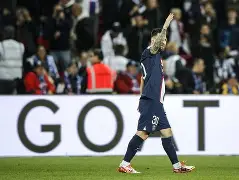 重磅！今晚巴塞罗那强势反弹转折点巴黎圣日耳曼战术微调，SKT助力球队获胜的简单介绍